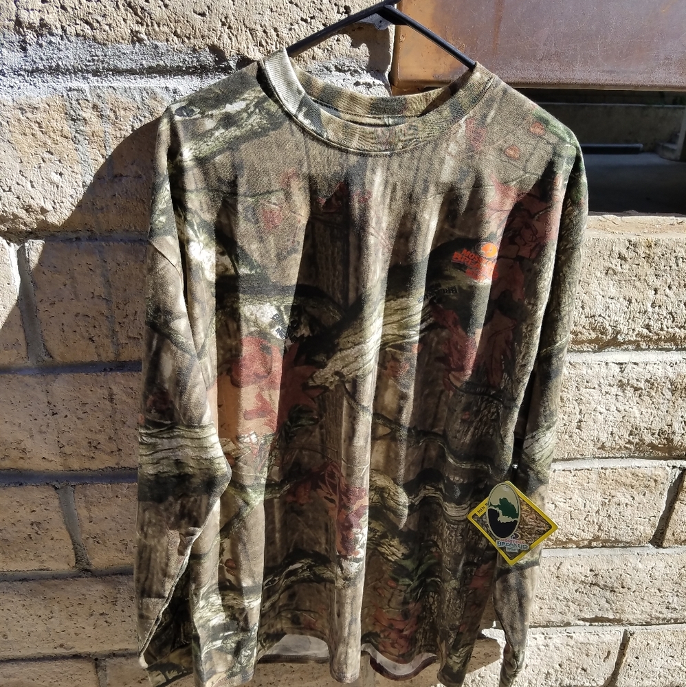 Mossy Oak Camouflage Long Sleeve Shirt